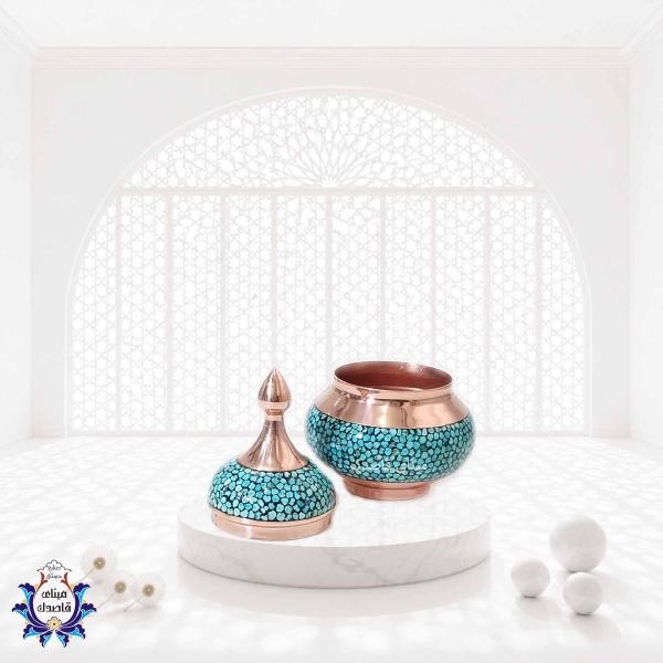 قندان فیروزه‌کوبی سایز ۱۵ سانتی‌متر؛ ظرافت هنر ایرانی در ابعادی کاربردی