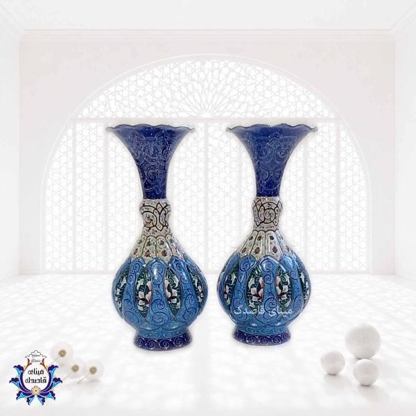 گلدان میناکاری پاپیونی ۲۰ سانتیمتر  کد ۲۵۶۵